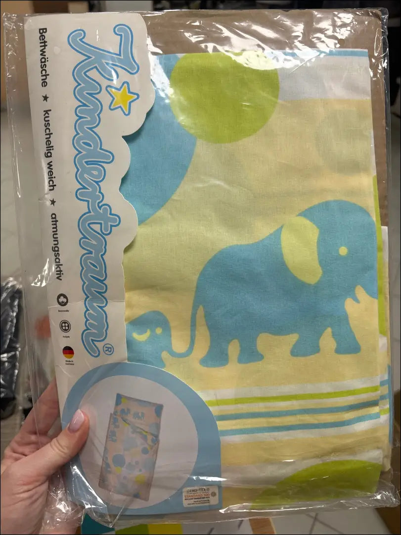 Vaikiškas patalynės komplektas (2 dalys) DI11241 - €12 Save 60% __label:Pristatymas 1-2 d.d., color-marga,