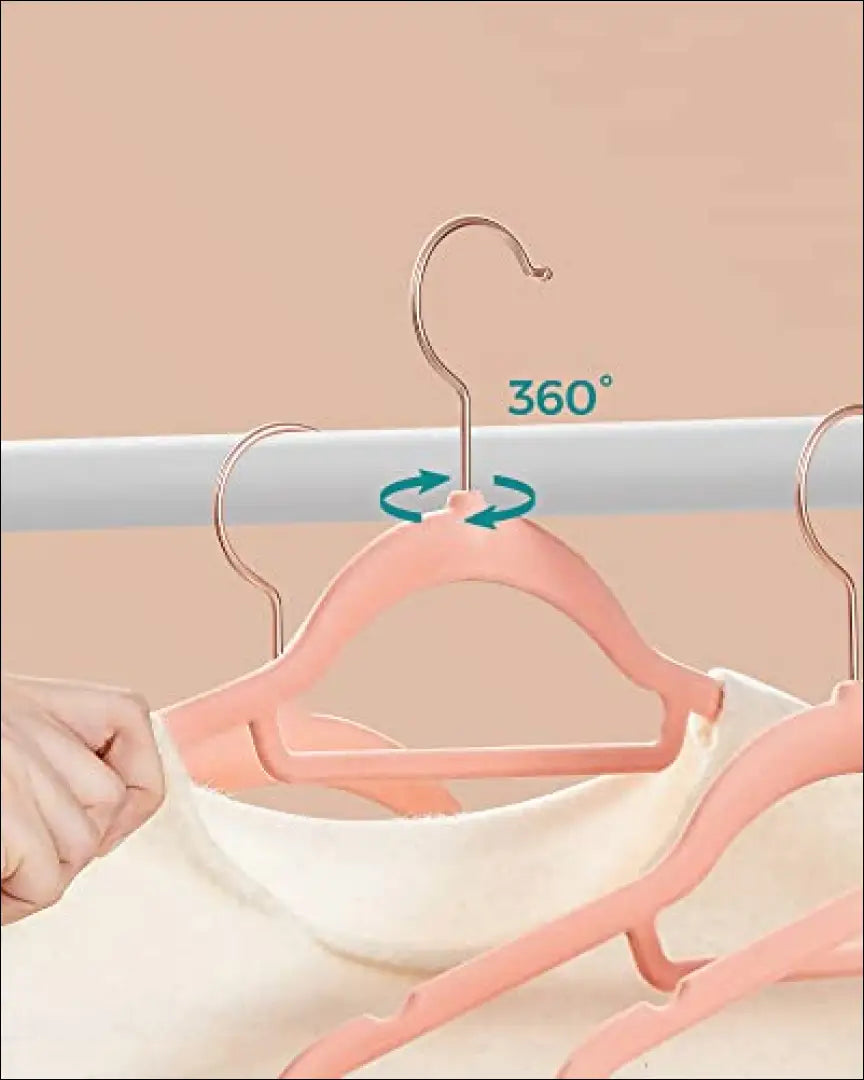 Aksominių pakabų komplektas 50 vnt SM1327 - €53 Save 40% 50-100, __label:Pristatymas 5-14 d.d., notouch30, pakabos,