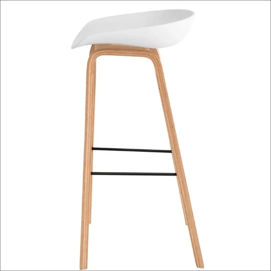 Baro kėdė VI1115 - €65 Save 50% 50-100, __label:Pristatymas 1-2 d.d., baro-kedes, color-balta, material-plastikas €50