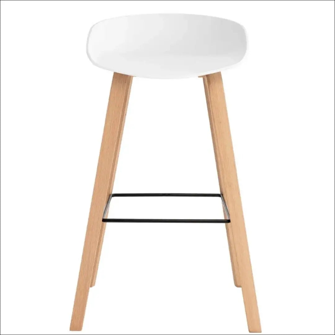 Baro kėdė VI1115 - €65 Save 50% 50-100, __label:Pristatymas 1-2 d.d., baro-kedes, color-balta, material-plastikas €50