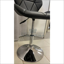 Įkelti vaizdą į galerijos rodinį, Baro kėdė VI493 - €55 Save 55% 50-100, baro-kedes, color-juoda, color-sidabrine, material-eko-oda €50 to €100
