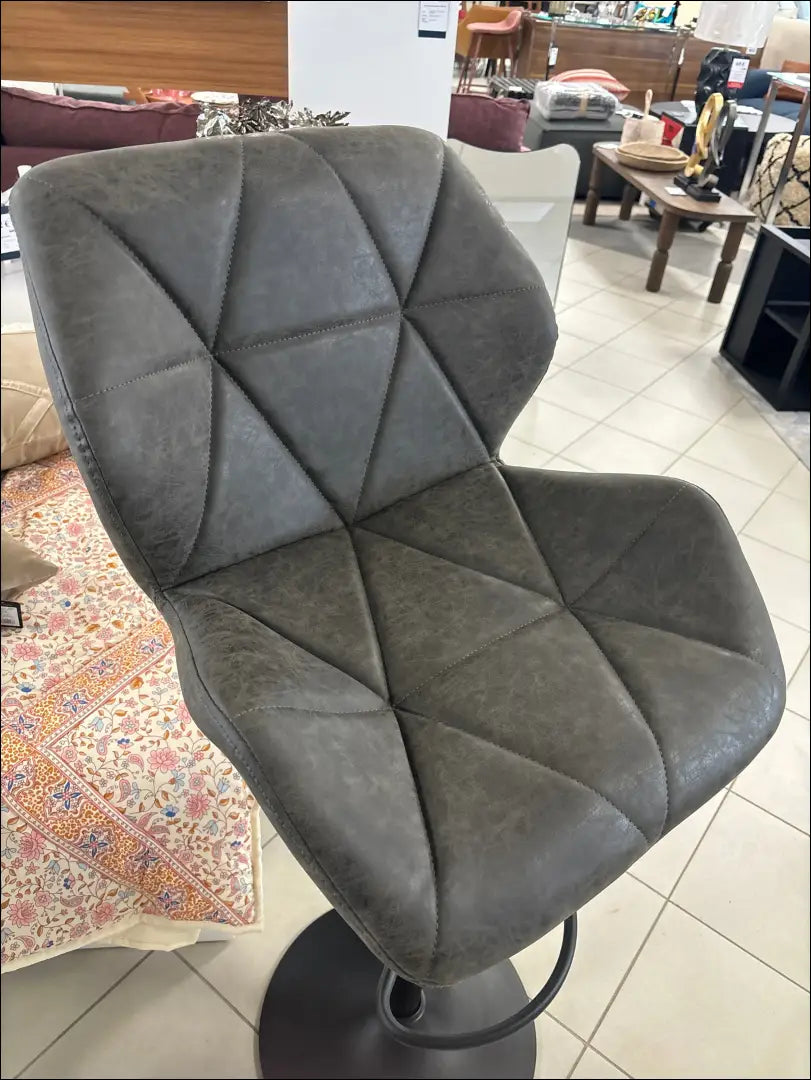 Baro kėdė VI782 - €48 Save 65% 25-50, __label:Pristatymas 1-2 d.d., baro-kedes, color-juoda, color-pilka Ruda / Eko oda