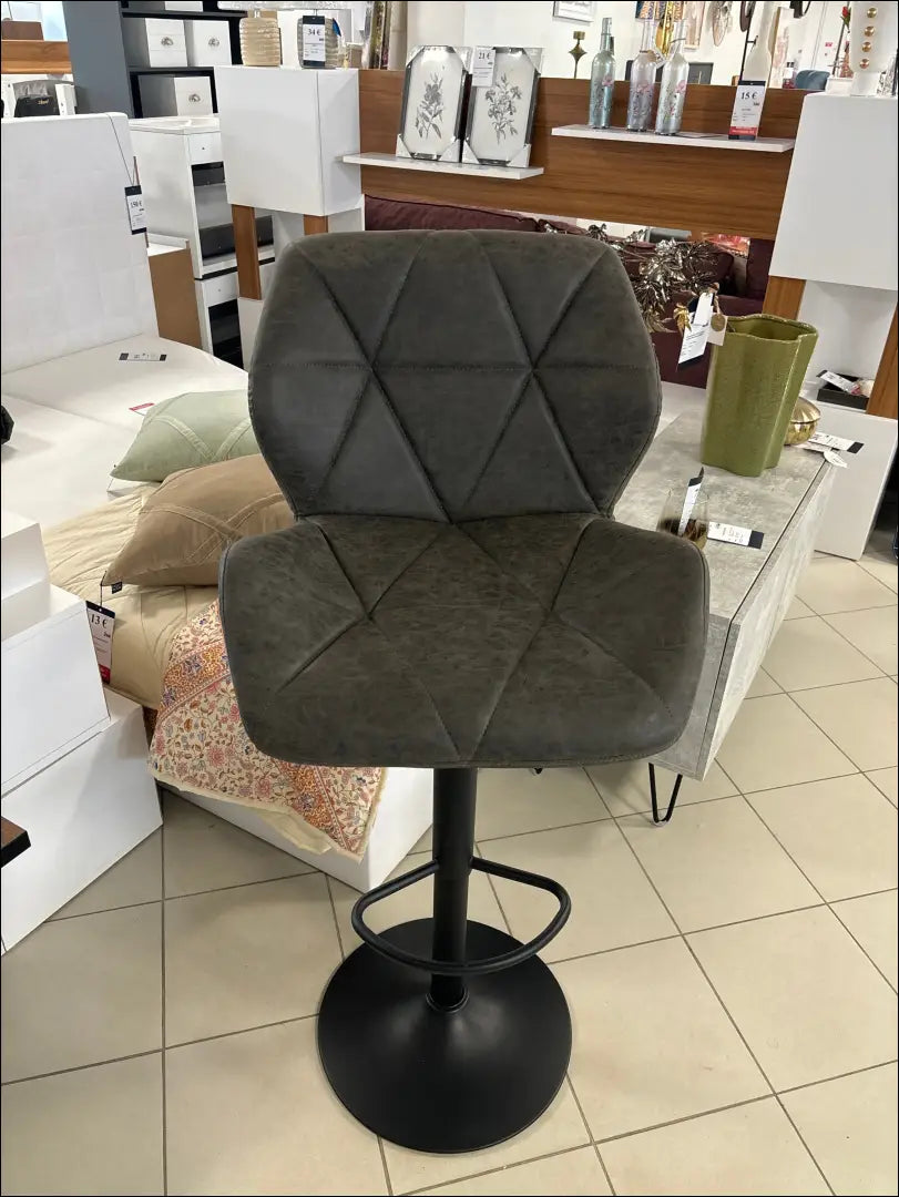 Baro kėdė VI782 - €48 Save 65% 25-50, __label:Pristatymas 1-2 d.d., baro-kedes, color-juoda, color-pilka Ruda / Eko oda