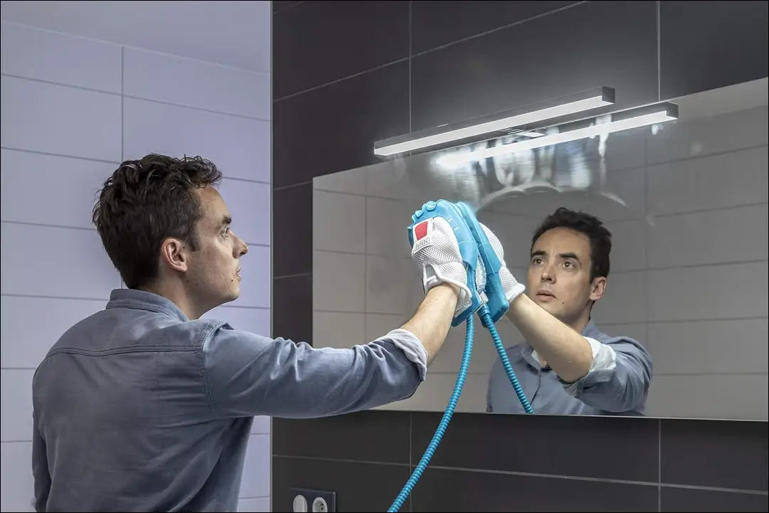 BLACK + DECKER garinė šluota su rankiniu valikliu ir STEAMITT pirštine SP334 - €90 Save 50% 50-100, __label:Pristatymas