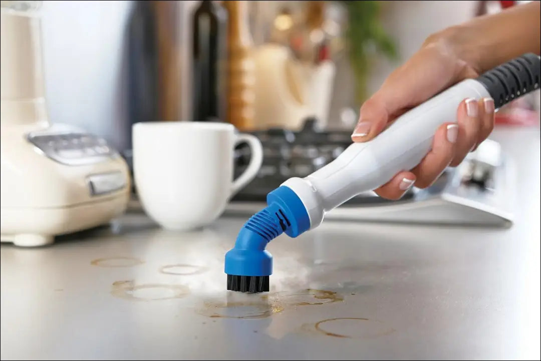 BLACK + DECKER garinė šluota su rankiniu valikliu ir STEAMITT pirštine SP334 - €90 Save 50% 50-100, __label:Pristatymas