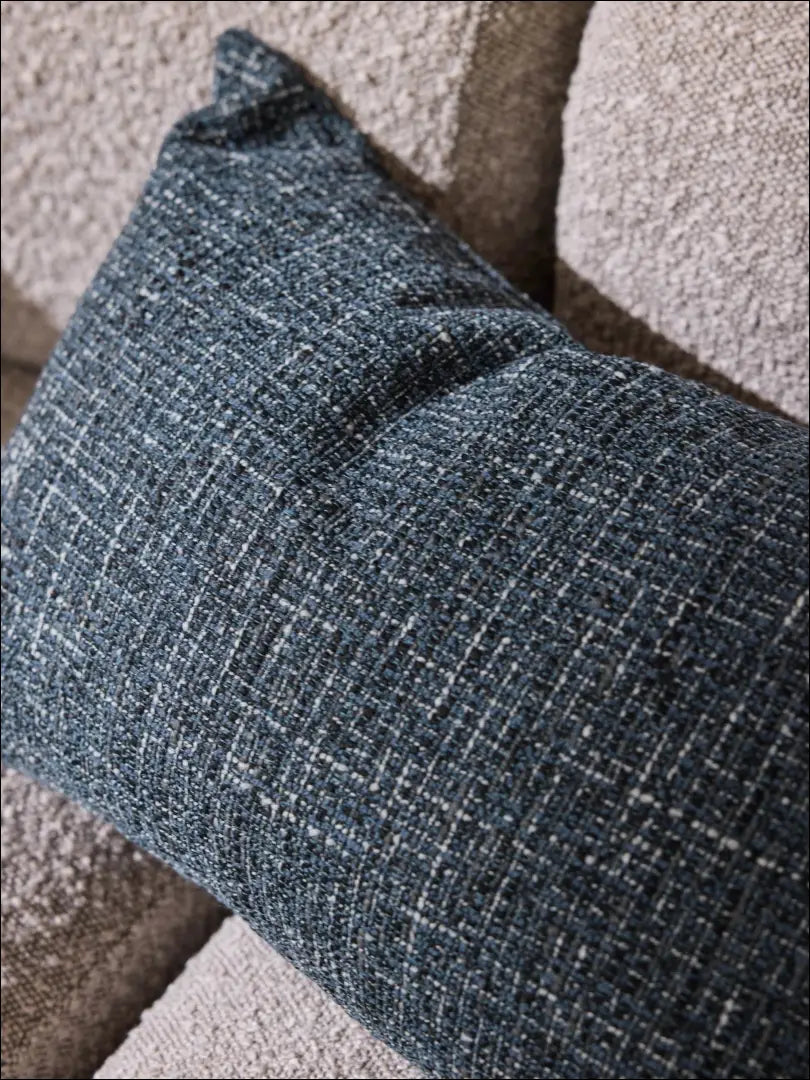 Boucle dekoratyvinė pagalvėlė DI9898 - €10 Save 55% __label:Pristatymas 1-2 d.d., boucle, interjeras,