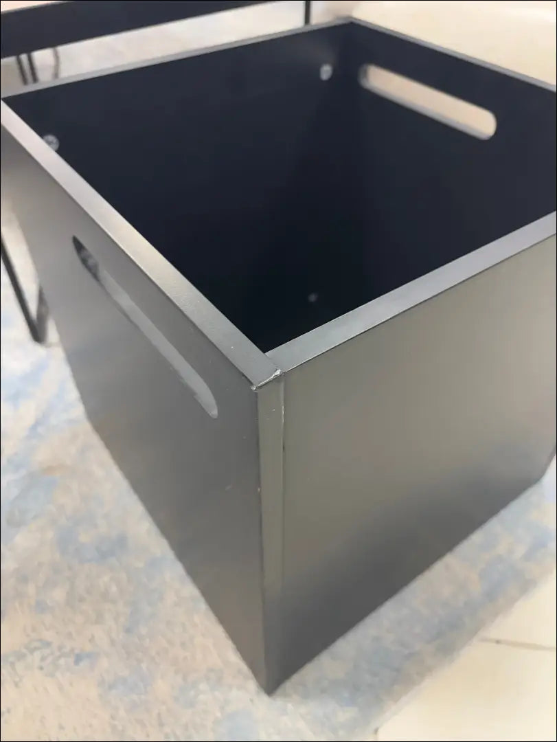 Daiktadėžė DI7976 - €20 Save 65% __label:Pristatymas 1-2 d.d., color-juoda, material-mediena, pazeistas, pazeisti Iki