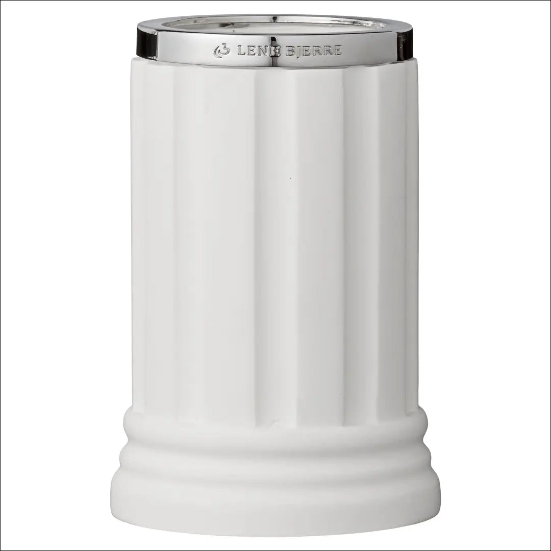Dantų šepetėlių puodelis DI9558 - €25 Save 50% 25-50, __label:Pristatymas 1-2 d.d., color-balta, color-sidabrine,