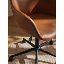 Įkelti vaizdą į galerijos rodinį, Darbo kėdė BI153 - €90 Save 55% 50-100, biuro-baldai, biuro-kedes, color-juoda, color-ruda Biuro baldai | Namų
