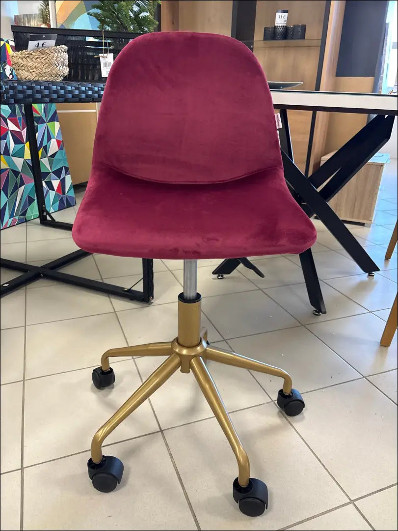 Darbo kėdė BI261 - €39 Save 50% 25-50, __label:Pristatymas 1-2 d.d., biuro-baldai, biuro-kedes, color-rozine €25 to €50