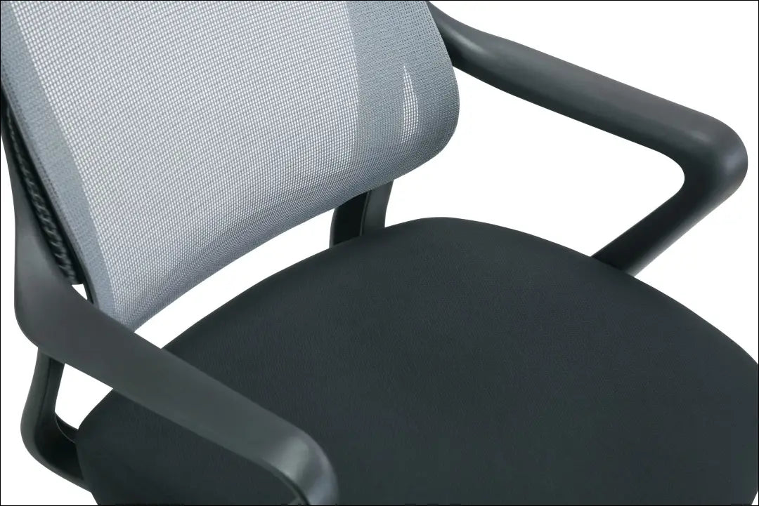 Darbo kėdė BI302 - €70 Save 50% 50-100, __label:Pristatymas 1-2 d.d., biuro-baldai, biuro-kedes, color-juoda €50