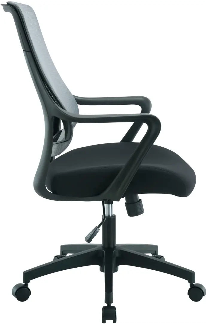 Darbo kėdė BI302 - €70 Save 50% 50-100, __label:Pristatymas 1-2 d.d., biuro-baldai, biuro-kedes, color-juoda €50