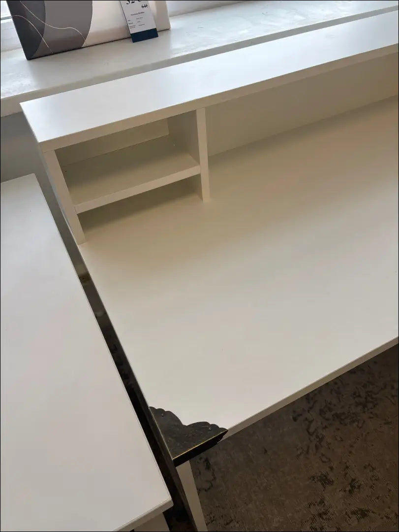 Darbo stalas BI275 - €140 Save 55% 100-200, __label:Pristatymas 1-2 d.d., color-balta, material-mediena, pazeistas €100