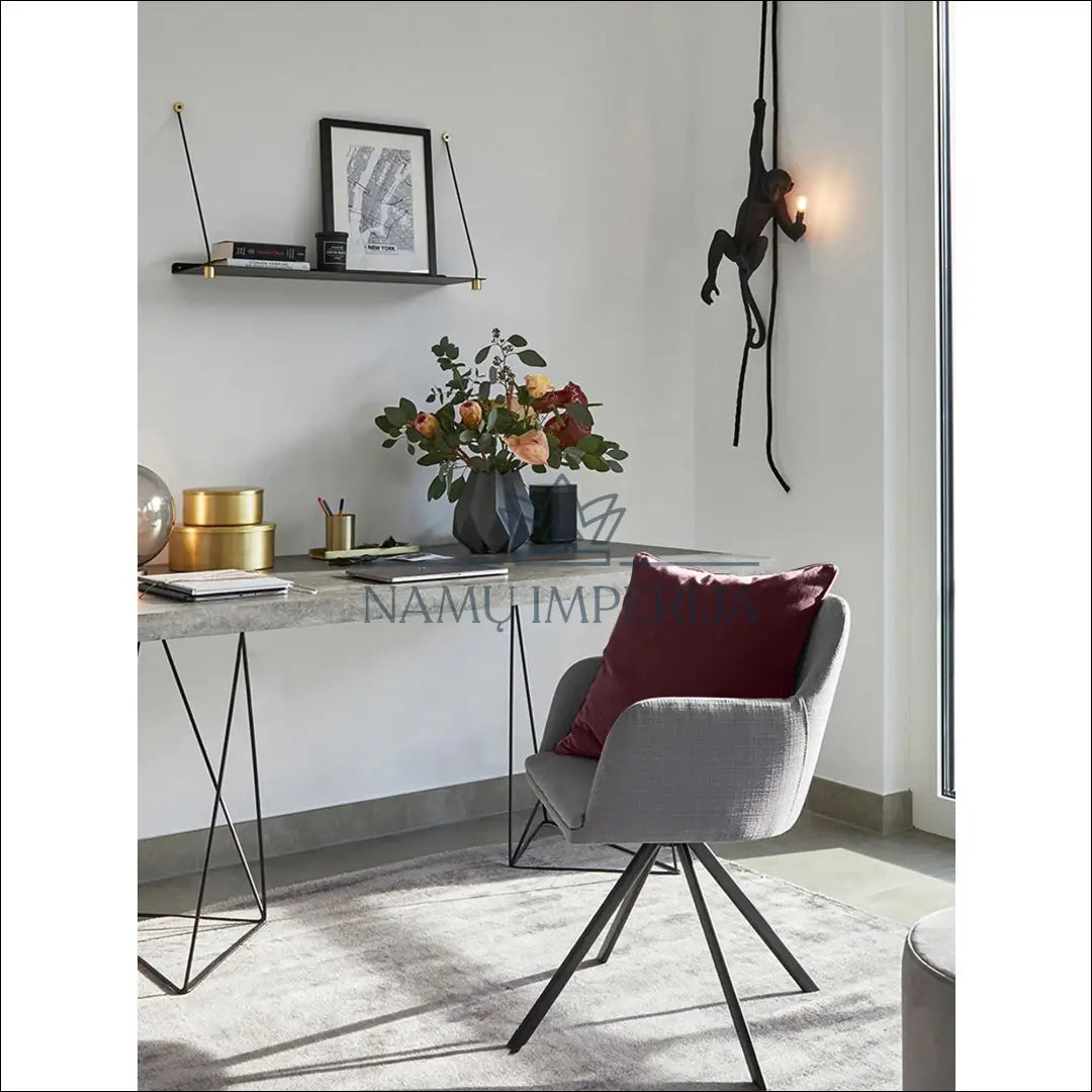 Dekoratyvinė aksominė pagalvėlė DI4279 - €9 Save 60% __label:Pristatymas 1-2 d.d., color-raudona, color-rozine,