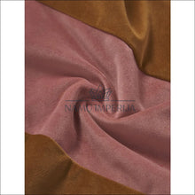 Įkelti vaizdą į galerijos rodinį, Dekoratyvinė aksominė pagalvėlė DI4327 - €11 Save 55% color-rozine, color-ruda, interjeras, material-aksomas,
