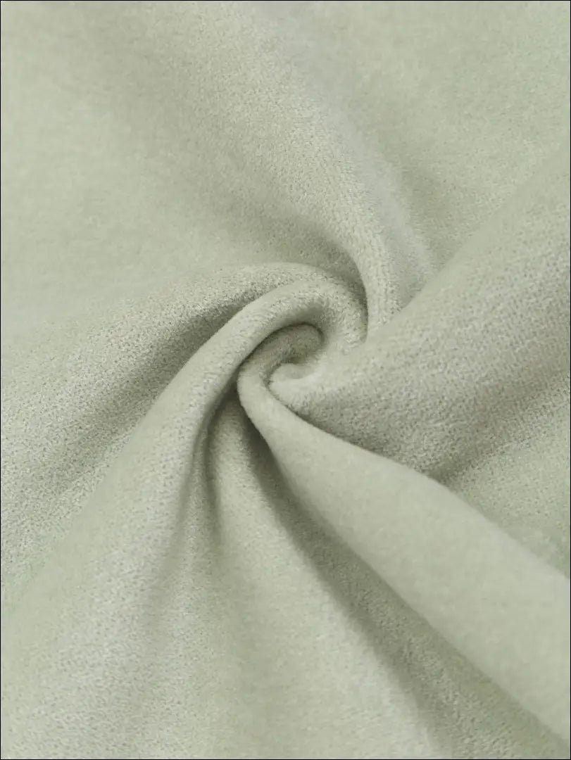 Dekoratyvinė aksominė pagalvėlė DI4430 - €11 Save 55% __label:Pristatymas 1-2 d.d., color-zalia, interjeras,