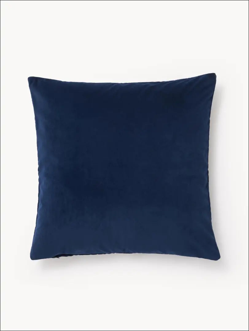 Dekoratyvinė aksominė pagalvėlė DI4467 - €13 Save 50% __label:Pristatymas 1-2 d.d., color-melyna, interjeras,