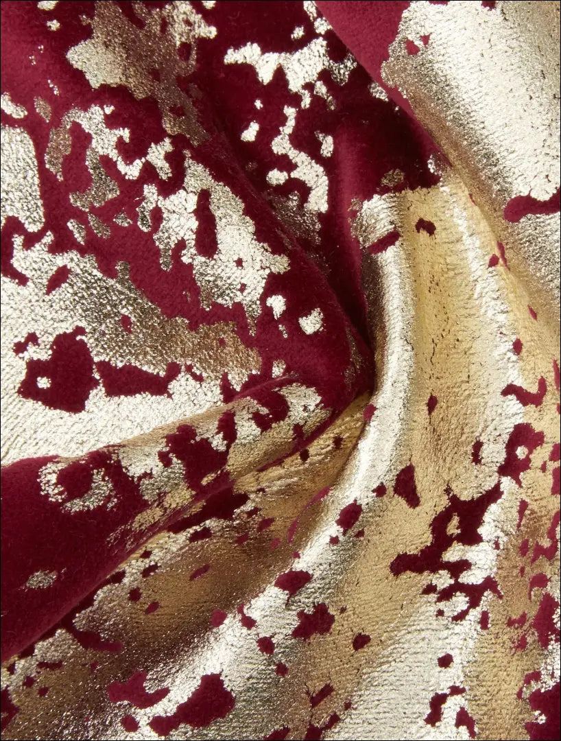 Dekoratyvinė aksominė pagalvėlė DI7414 - €12 Save 55% __label:Pristatymas 1-2 d.d., color-auksine, color-raudona,