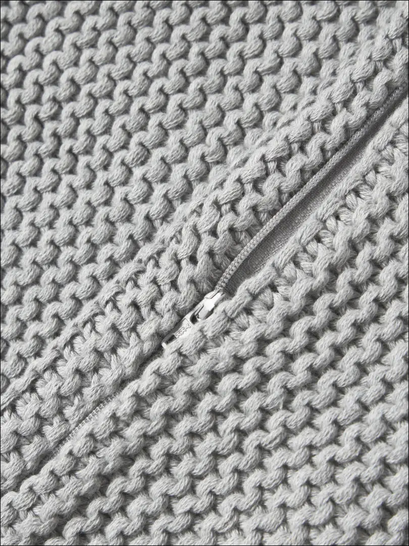 Dekoratyvinė megzta pagalvėlė DI7445 - €11 Save 55% __label:Pristatymas 1-2 d.d., color-pilka, interjeras,