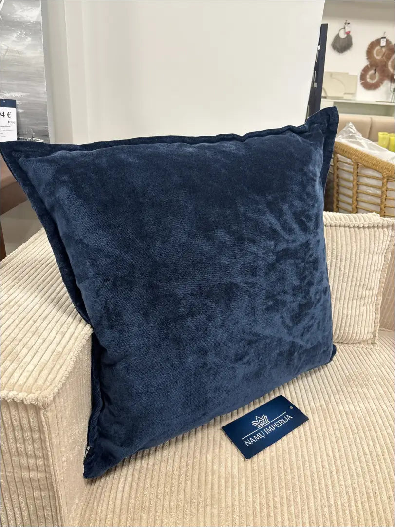 Dekoratyvinė pagalvė DI10401 - €30 Save 50% 25-50, __label:Pristatymas 1-2 d.d., color-melyna, interjeras,
