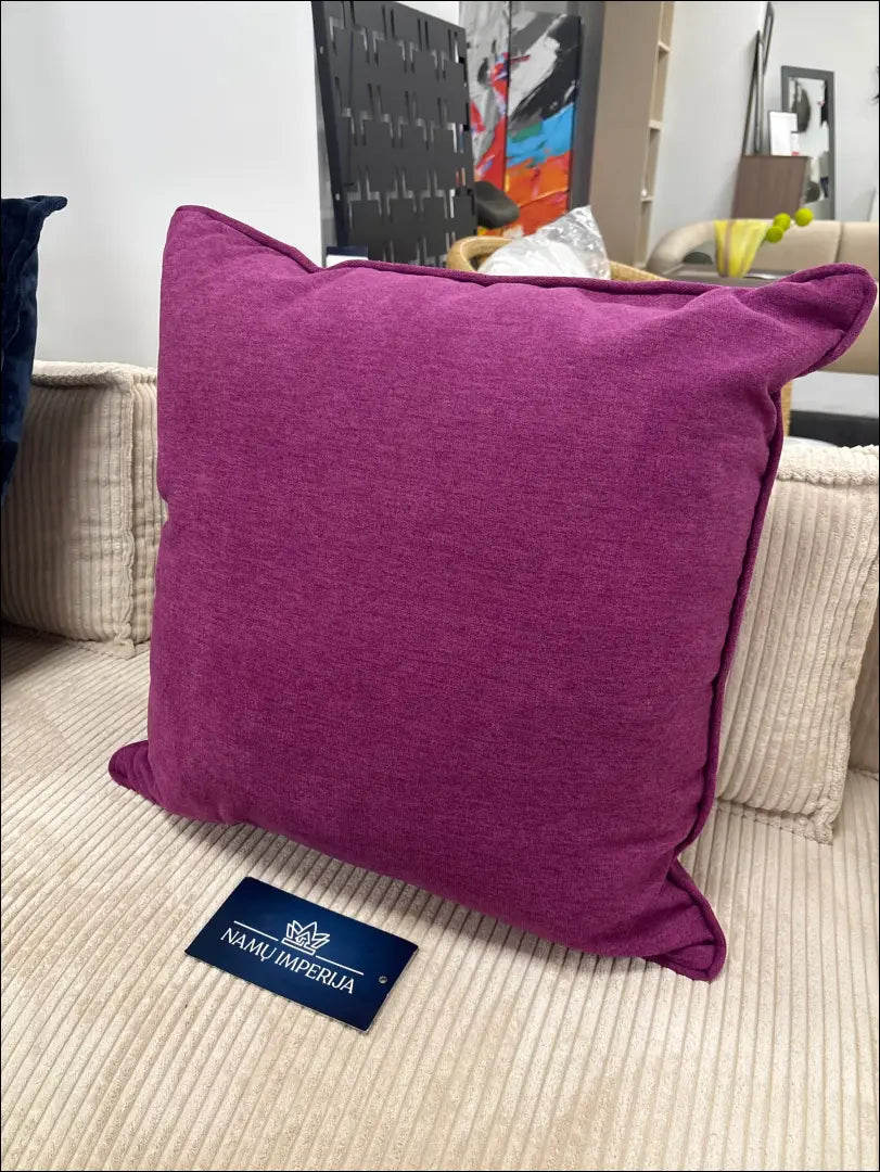 Dekoratyvinė pagalvė DI10608 - €29 Save 50% 25-50, __label:Pristatymas 1-2 d.d., color-violetine, interjeras,