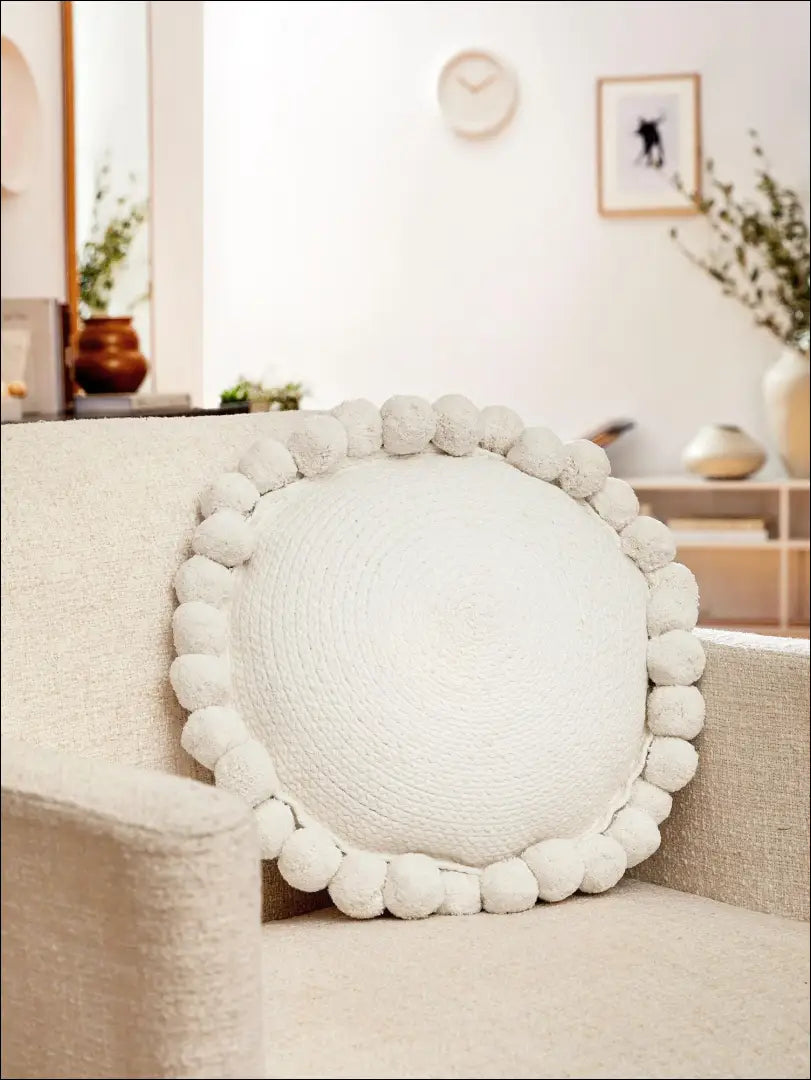Dekoratyvinė pagalvėlė DI4254 - €18 Save 55% __label:Pristatymas 1-2 d.d., color-balta, interjeras, pagalveles,
