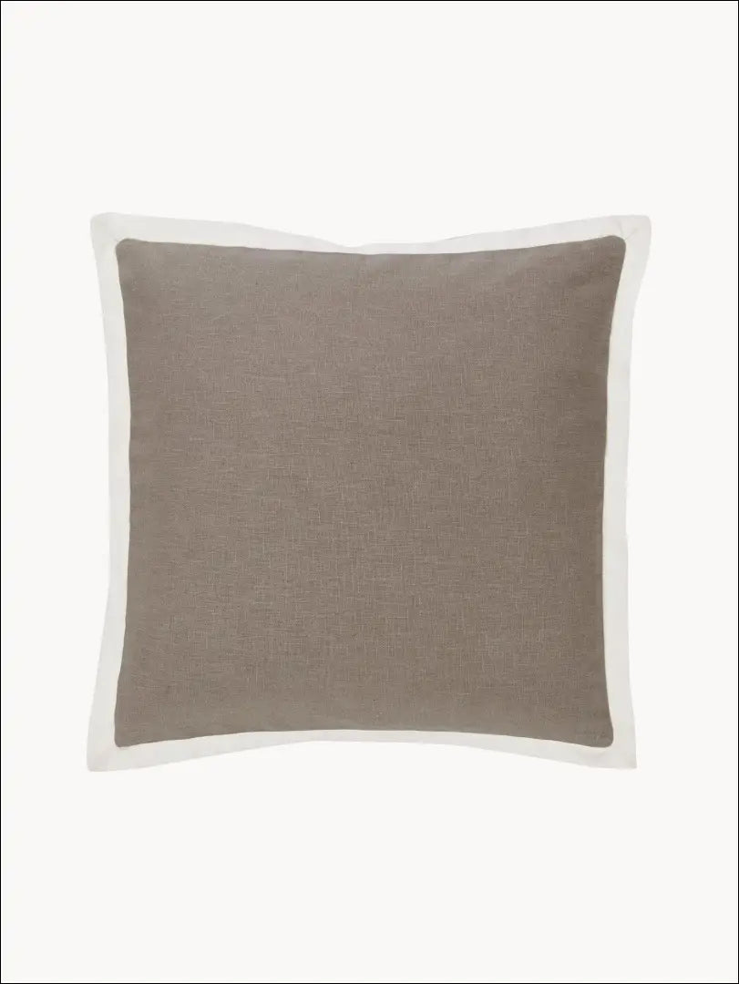Dekoratyvinė pagalvėlė DI4435 - €14 Save 50% __label:Pristatymas 1-2 d.d., color-balta, color-smelio, interjeras,