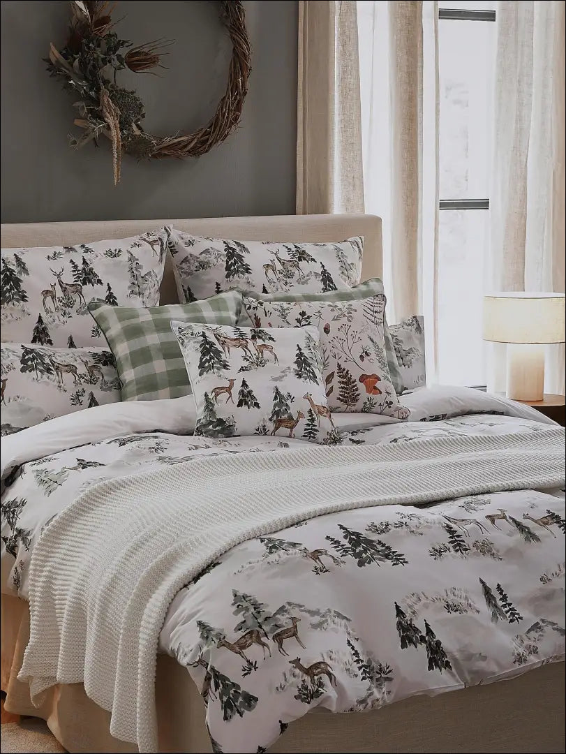 Dekoratyvinė pagalvėlė DI4452 - €13 Save 50% __label:Pristatymas 1-2 d.d., color-balta, color-marga, color-margas,