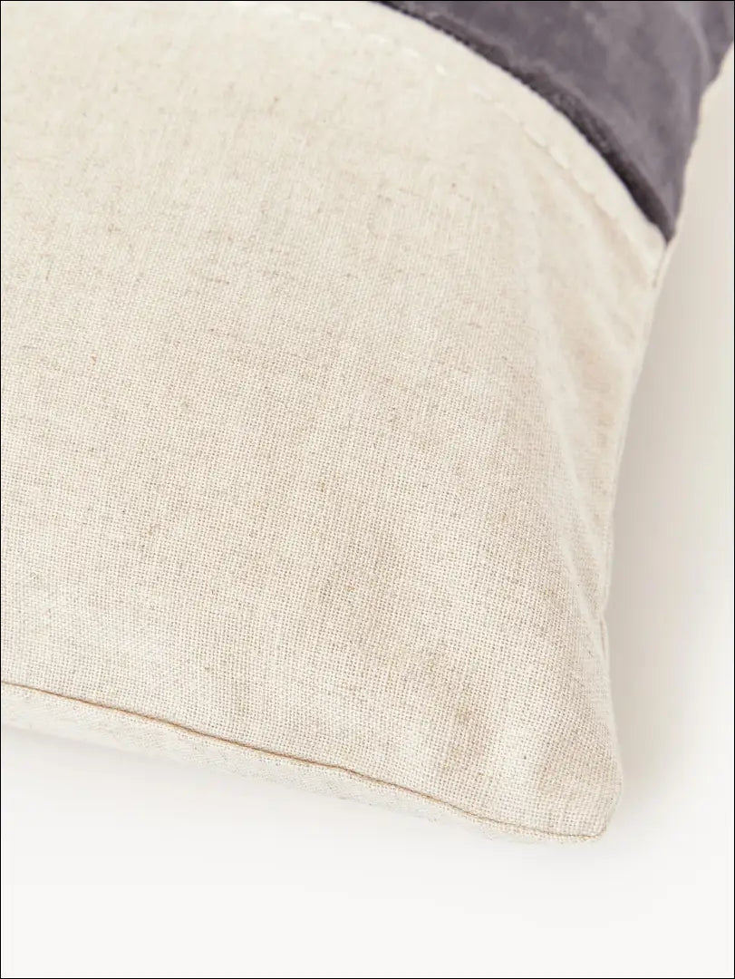 Dekoratyvinė pagalvėlė DI5507 - __label:Pristatymas 1-2 d.d., color-pilka, color-smelio, interjeras, material-aksomas