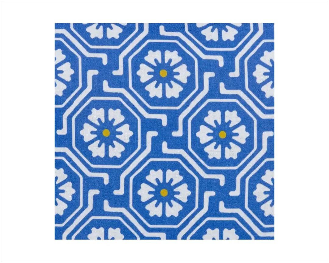 Dekoratyvinė pagalvėlė DI5877 - €20 Save 50% __label:Pristatymas 1-2 d.d., color-balta, color-geltona, color-melyna,