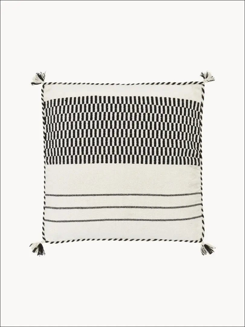 Dekoratyvinė pagalvėlė DI6081 - €13 Save 50% __label:Pristatymas 1-2 d.d., color-juoda, color-smelio, interjeras,