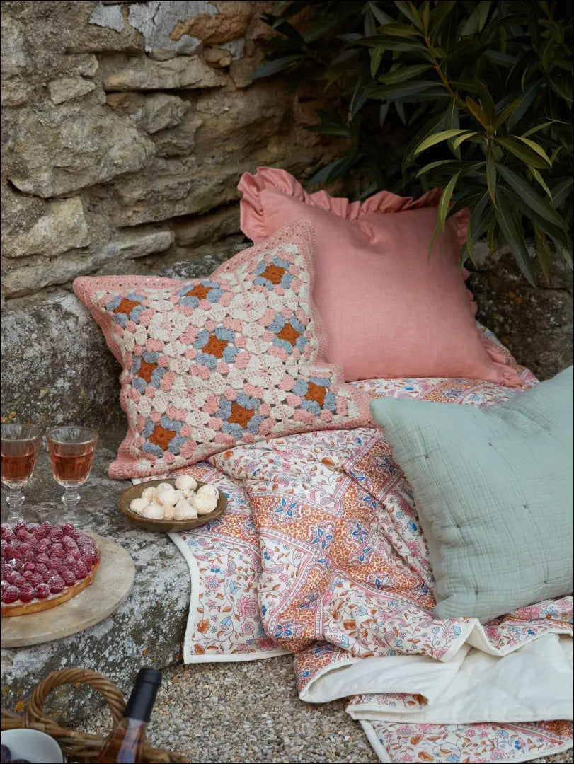 Dekoratyvinė pagalvėlė DI6987 - €8 Save 60% __label:Pristatymas 1-2 d.d., color-rozine, interjeras, material-linas,