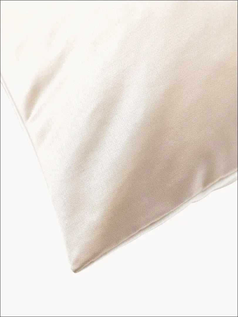 Dekoratyvinė pagalvėlė DI7158 - €12 Save 60% __label:Pristatymas 1-2 d.d., color-kremas, color-smelio, interjeras,