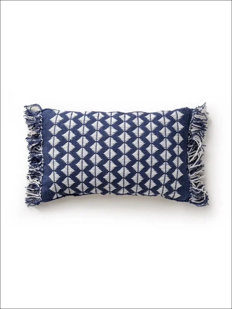 Dekoratyvinė pagalvėlė DI9144 - €23 Save 50% __label:Pristatymas 1-2 d.d., color-balta, color-melyna, interjeras,