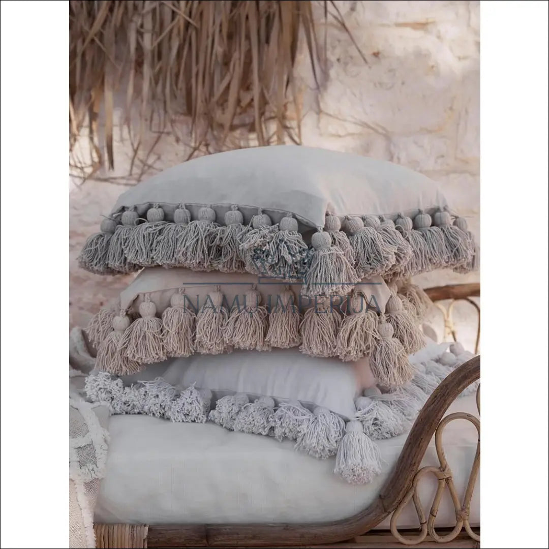 Dekoratyvinė pagalvėlė su kutais DI7083 - €9 Save 55% __label:Pristatymas 1-2 d.d., color-smelio, interjeras,