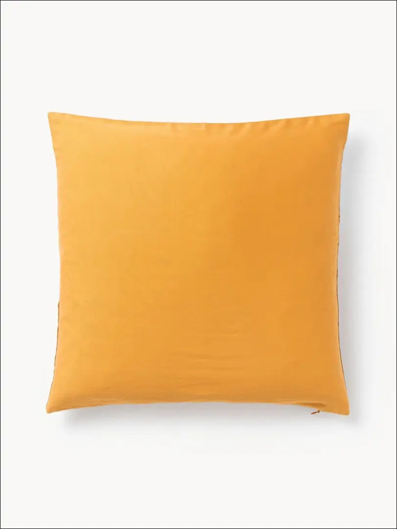 Dekoratyvinė šilko pagalvėlė DI5500 - €20 Save 50% __label:Pristatymas 1-2 d.d., color-balta, color-geltona,