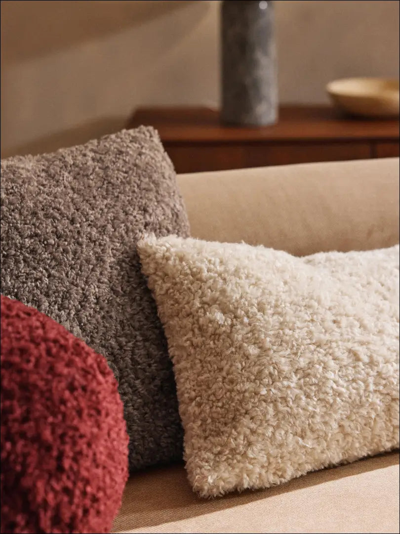 Dekoratyvinė teddy pagalvėlė DI9875 - €10 Save 60% __label:Pristatymas 1-2 d.d., color-smelio, interjeras,