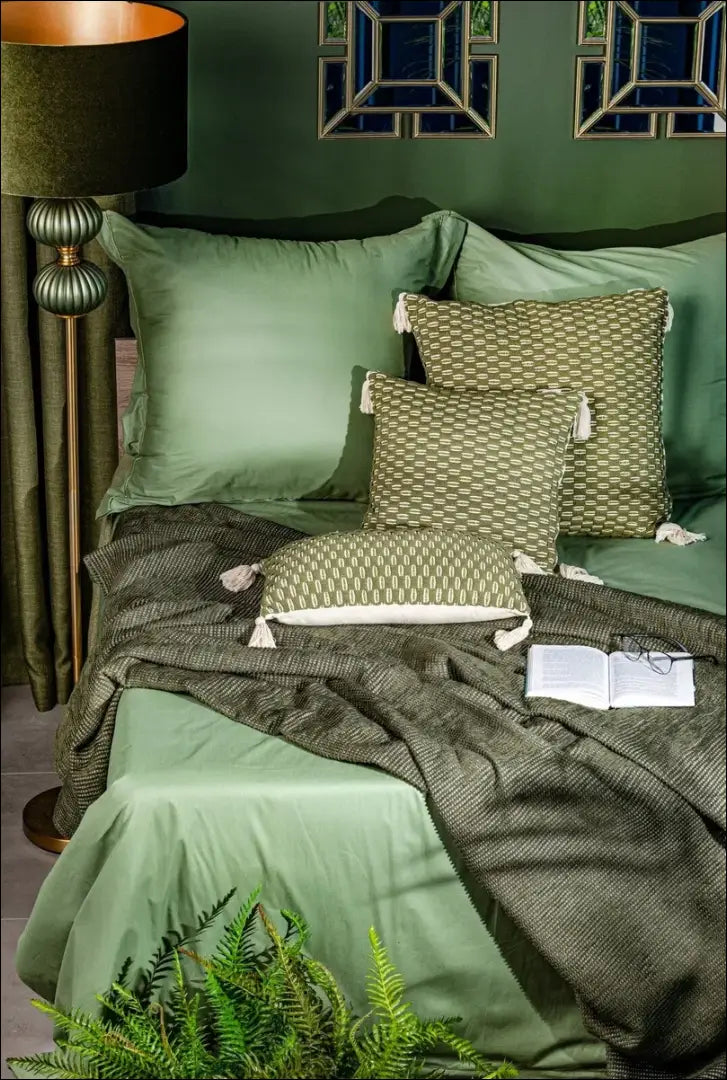 Dekoratyvinės pagalvėlės užvalkalas DI8880 - €10 Save 55% __label:Pristatymas 1-2 d.d., color-smelio, color-zalia,