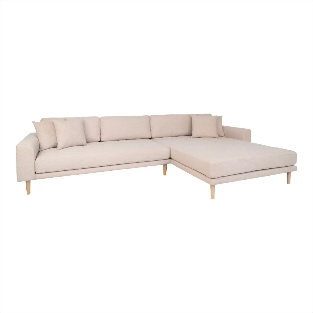 Dešinės pusės poilsio sofa smėlio spalvos su keturiomis pagalvėlėmis ir natūralaus medžio kojelėmis RD203 - €1,479 Save