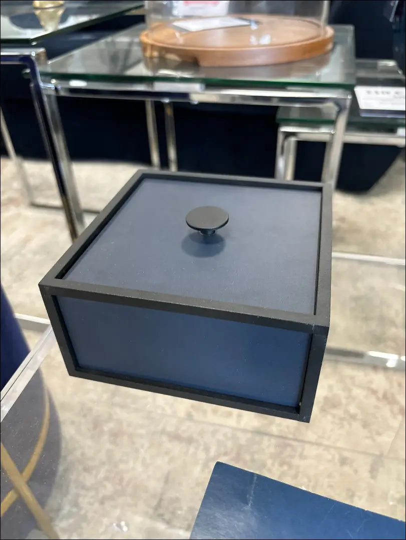 Dėžutė “By Lassen” DI7103 - €34 Save 65% 25-50, __label:Pristatymas 1-2 d.d., color-juoda, color-melyna, dekoracijos