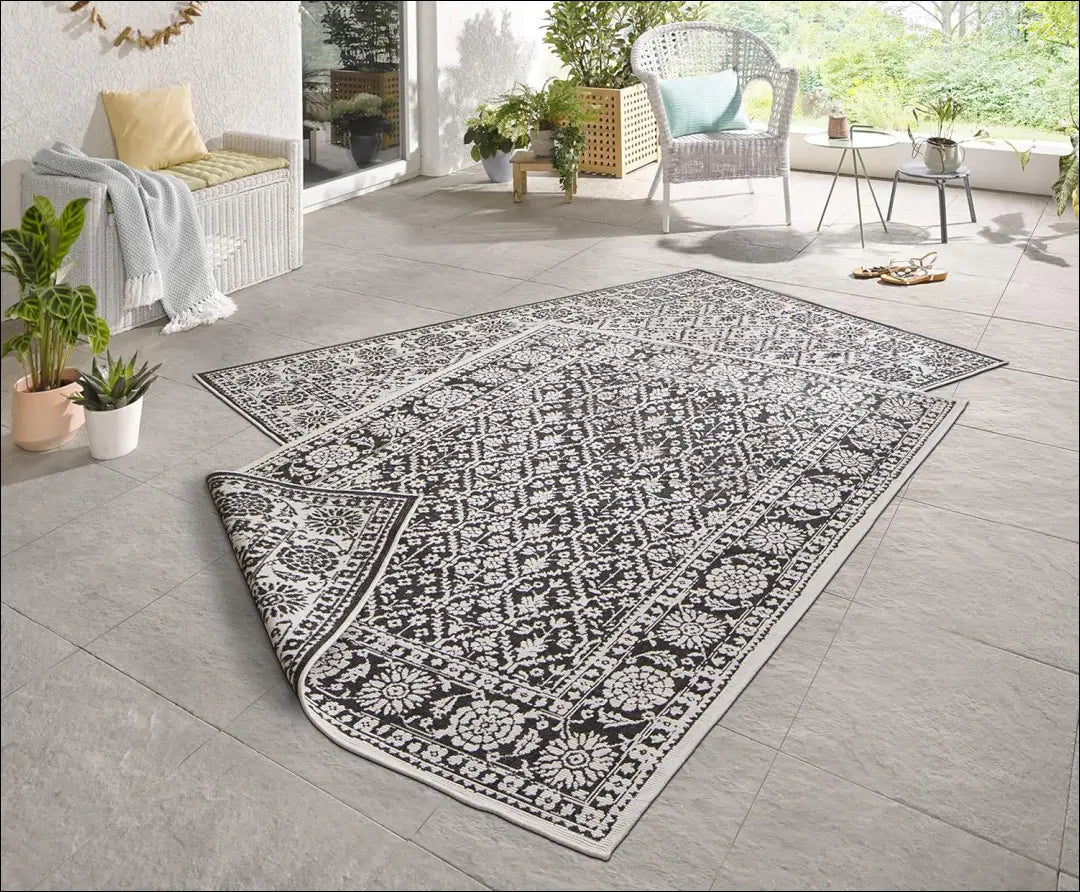 Dvipusis kilimas RU1084 - €128 Save 50% 100-200, __label:Pristatymas 1-2 d.d., color-juoda, color-kremas, kilimai 200