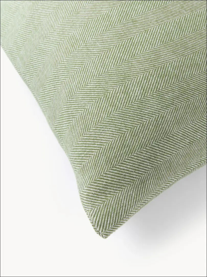 Flanelės pagalvės užvalkalas DI11389 - €7 Save 65% __label:Pristatymas 1-2 d.d., color-zalia, material-flanele,
