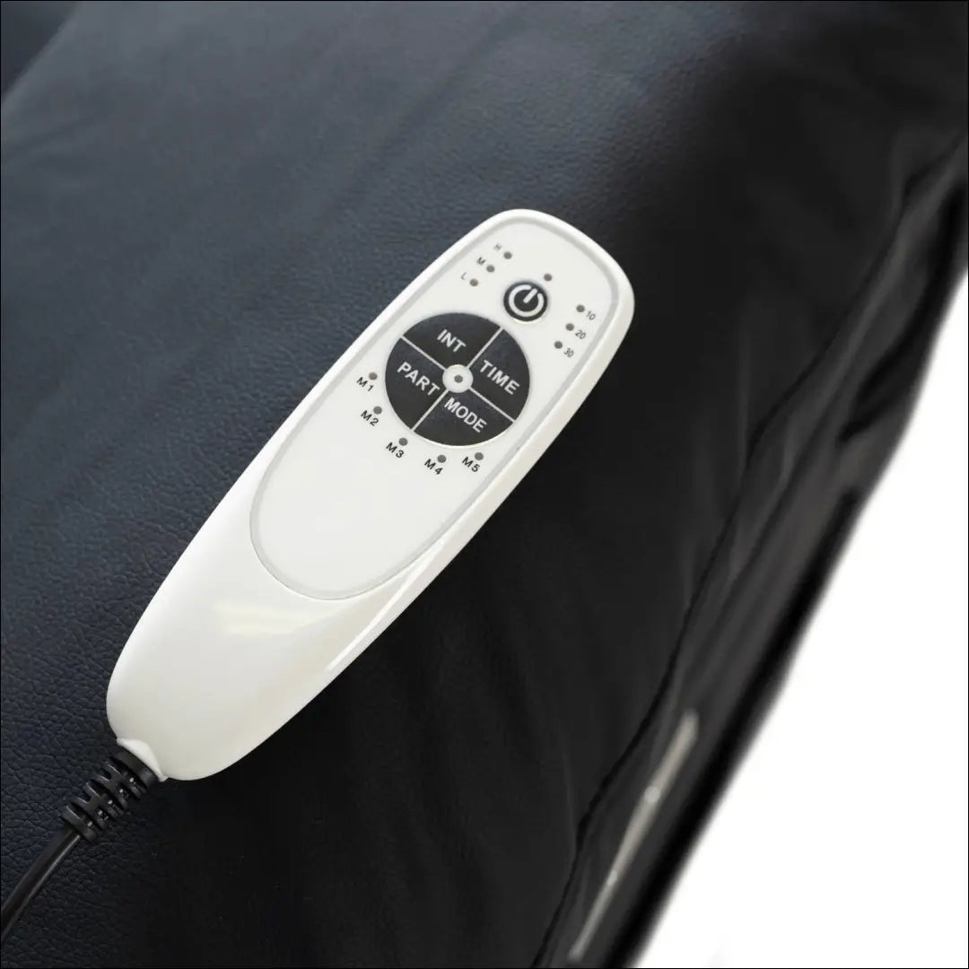 Fotelis išskleidžiamas iš eko odos juodos spalvos TE581 - €375 Save 15% __label:Pristatymas 5-14 d.d., elite, Fotele