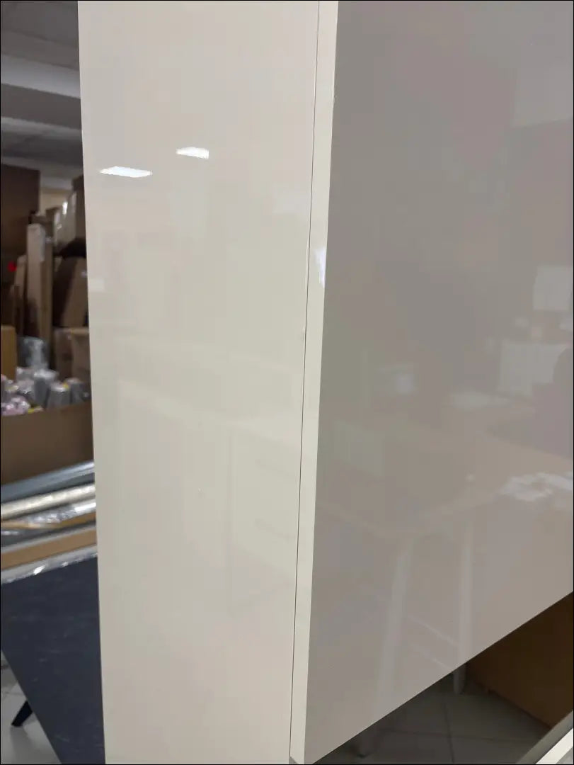 Indauja SI2065 - €130 Save 60% 100-200, __label:Pristatymas 1-2 d.d., color-smelio, material-mdf, material-stiklas €100