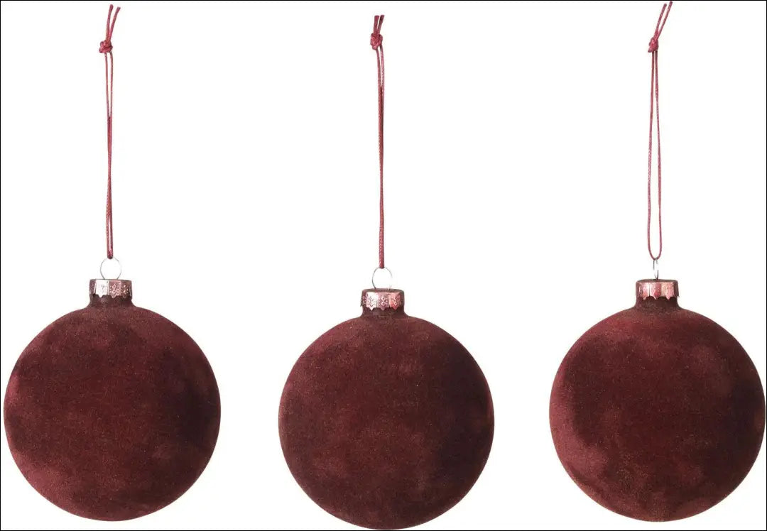 Kalėdinių aksominių burbulų komplektas (3vnt) DI4731 - €8 Save 60% __label:Pristatymas 1-2 d.d., color-raudona,