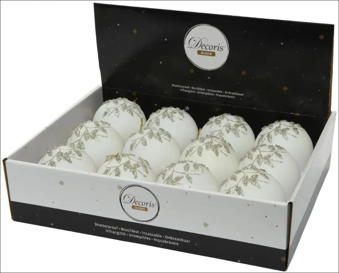 Kalėdinių burbulų komplektas (12vnt) DI4900 - €23 Save 50% __label:Pristatymas 1-2 d.d., color-balta, color-sidabrine,