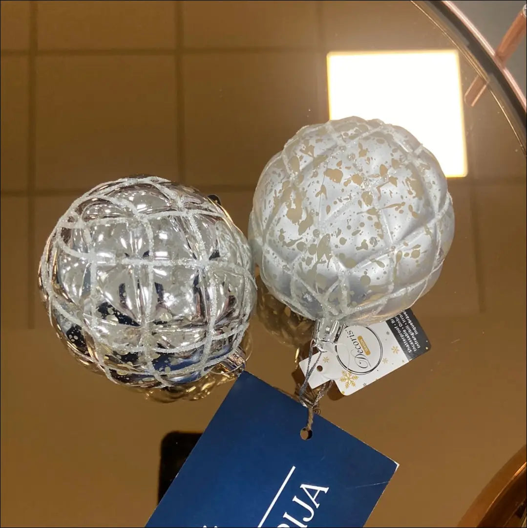 Kalėdinių burbulų komplektas (2vnt) DI4846 - €3 Save 60% __label:Pristatymas 1-2 d.d., color-sidabrine, kaledos,