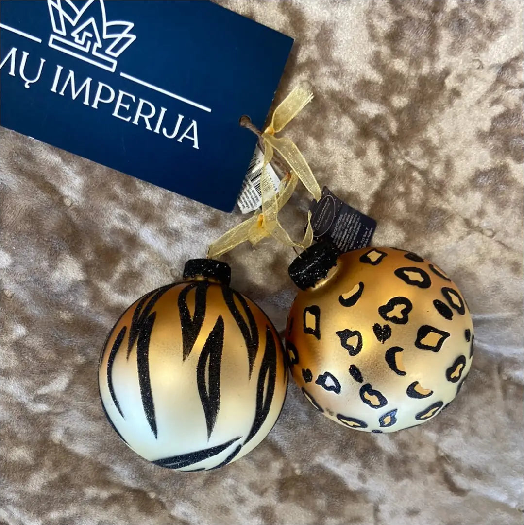 Kalėdinių burbulų komplektas (2vnt) DI4894 - €12 Save 50% __label:Pristatymas 1-2 d.d., color-auksine, color-juoda,