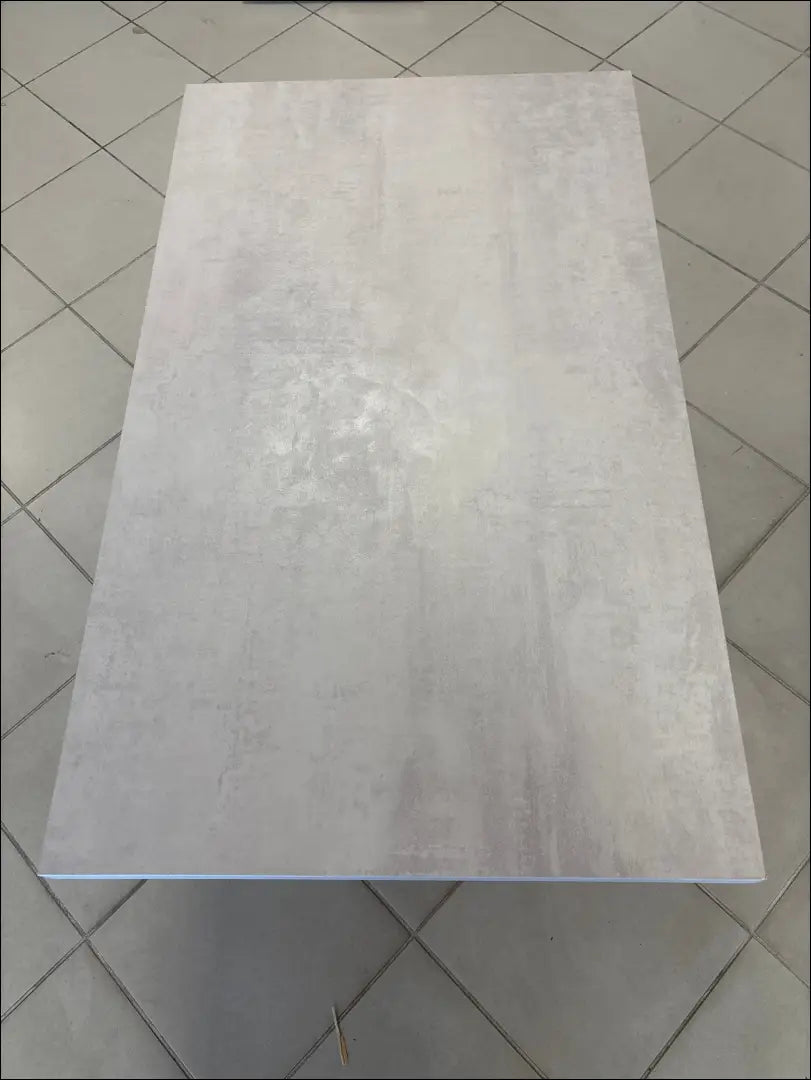 Kavos staliukas SI2410 - €40 Save 65% 25-50, __label:Pristatymas 1-2 d.d., color-auksine, color-pilka, material-mediena