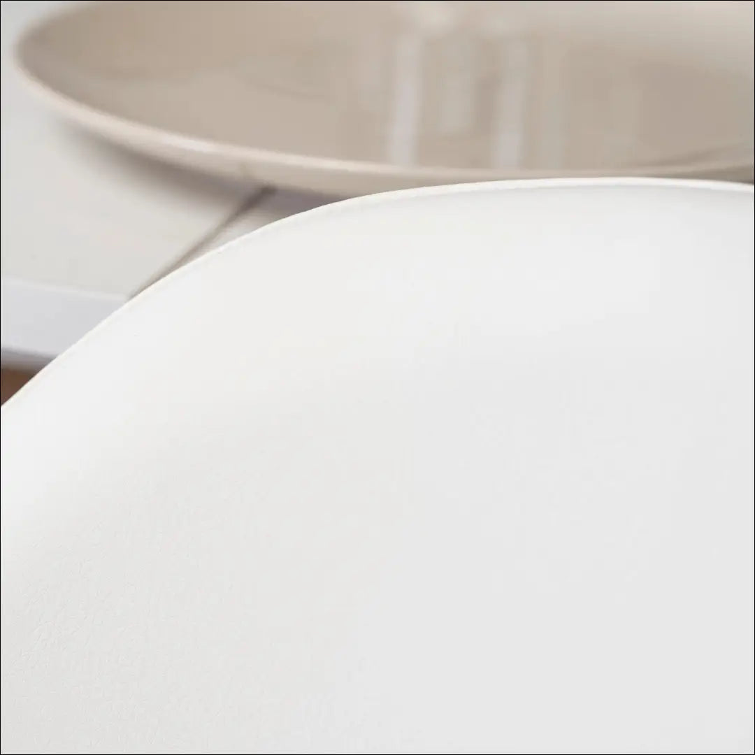 Kėdė iš eko odos baltos spalvos TE416 - €58 Save 15% 50-100, __label:Pristatymas 5-14 d.d., elite, Krzesła,